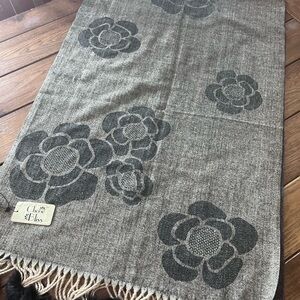 Gray Floral Blanket Scarf